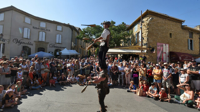 Les Baladins